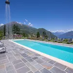 Penthouse-lakeview-ac-private Garden