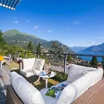 Penthouse-lakeview-ac-private Garden メナッジョ