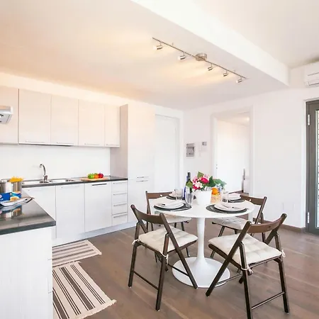 Apartamento Penthouse-lakeview-ac-private Garden