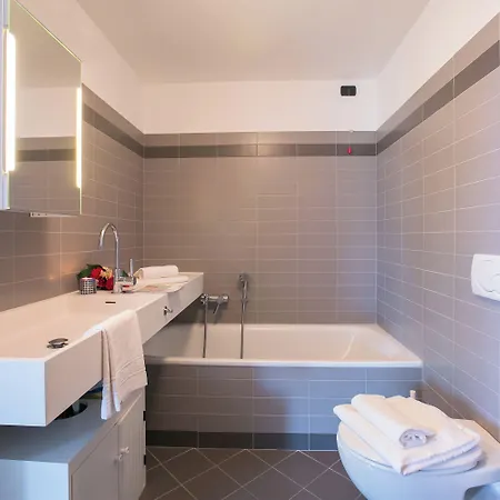 Apartment Penthouse-lakeview-ac-private Garden Menaggio