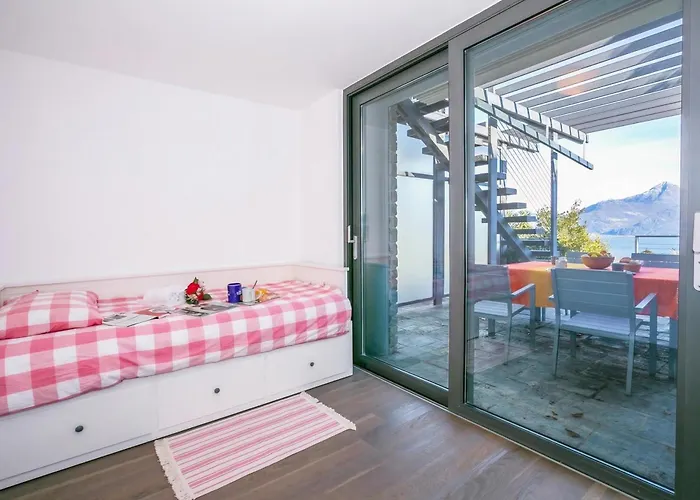 Penthouse-lakeview-ac-private Garden Appartement Menaggio